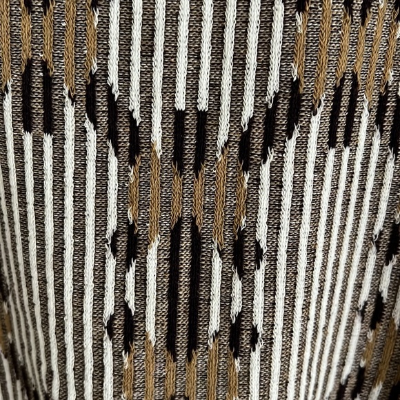 Anthropologie Cropped Knit Mockneck Tank - NWT - Picture 3 of 6